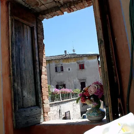 Bed & Breakfast Le Cisterne 3*