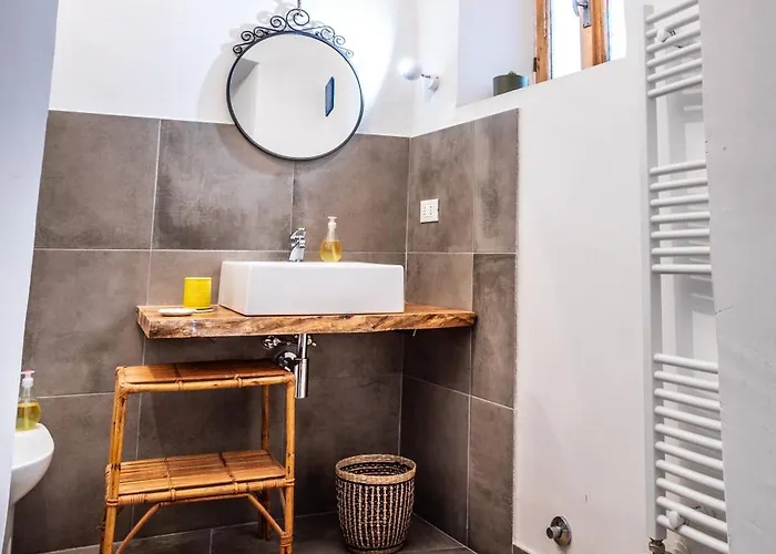 Le Cisterne 3* Amelia